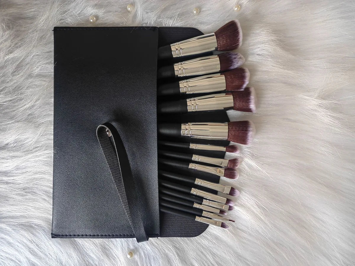 14Pcs Makeup Brush Set with Free Sponge Cashymart