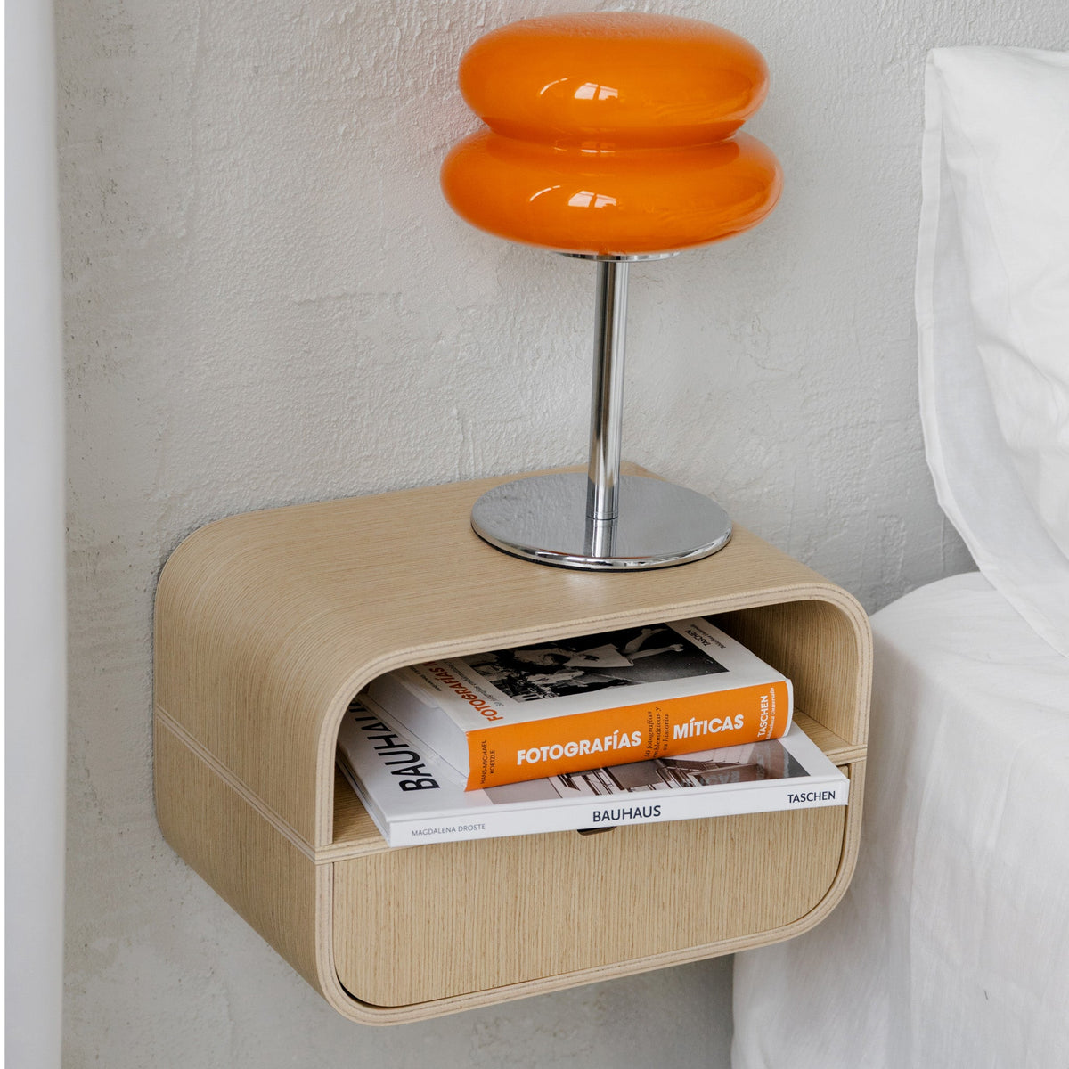 Floating Nightstand with Drawer, Minimalist Wall Mounted Oak Bedside Table Valiai